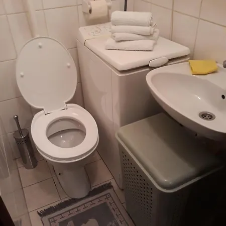 Zvezdara Stan Apartment Belgrade